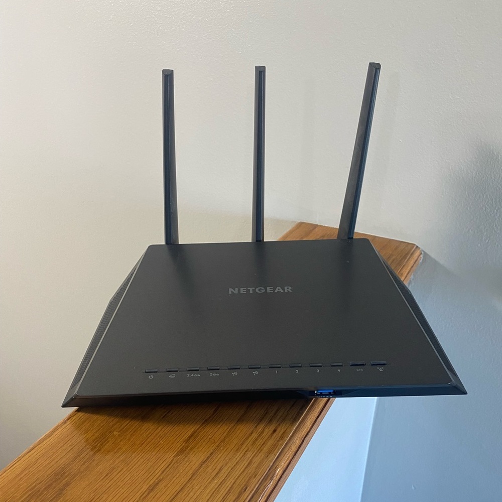 NETGEAR Nighthawk AC2300 Smart Wifi Router, Model R7000P